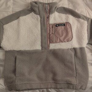 Columbia Gray and White Fleece Sweatshirt